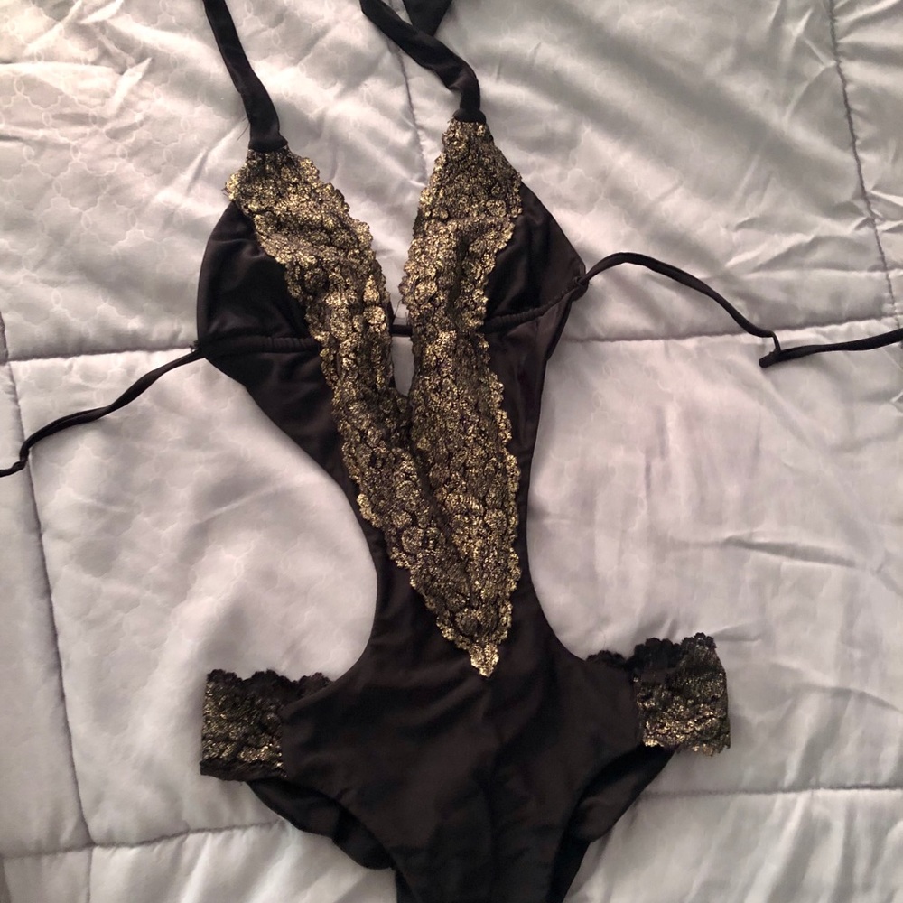 Black with Gold Lace Beach Bunny Monokini